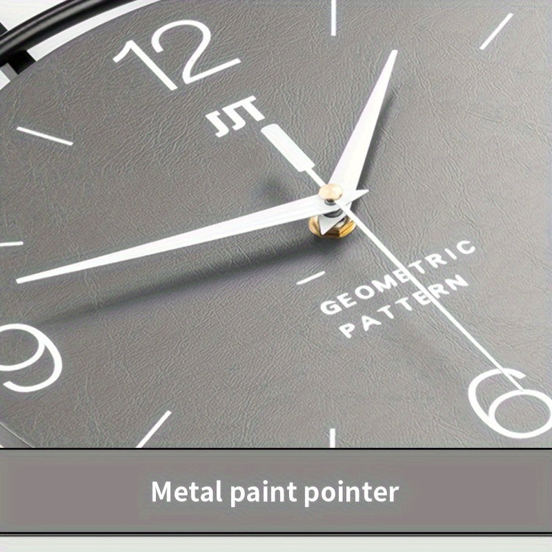 Silent Scandinavian wall clock with minimalist iron frame design