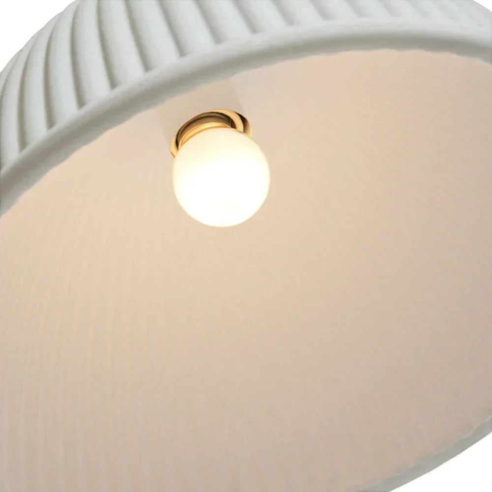 Moderne Harz Kuppel Pendelleuchte mit Rippenschirm, ein Licht