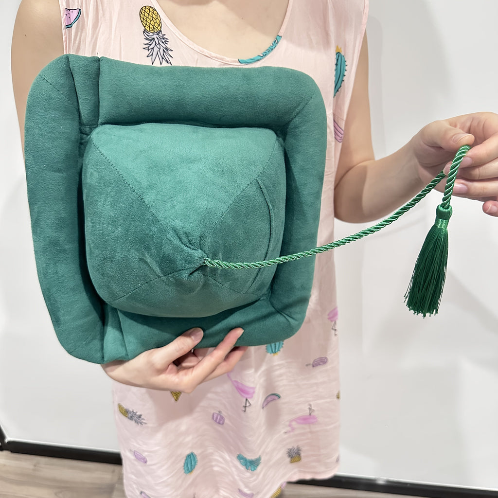 Pyramid Reading Pillow Stand