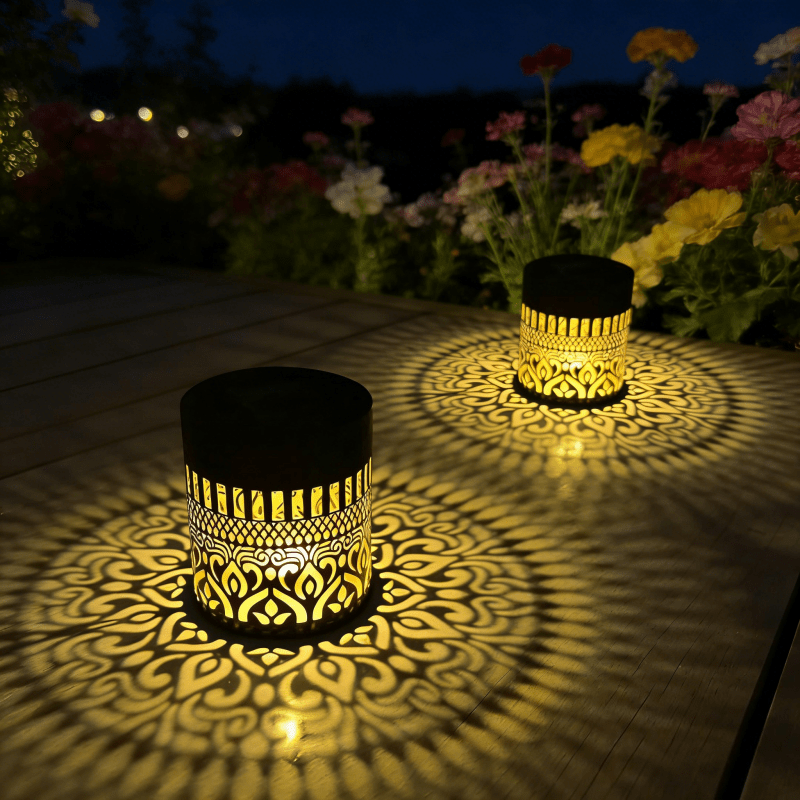 Solar Projection Lamp for Elegant Outdoor Ambience