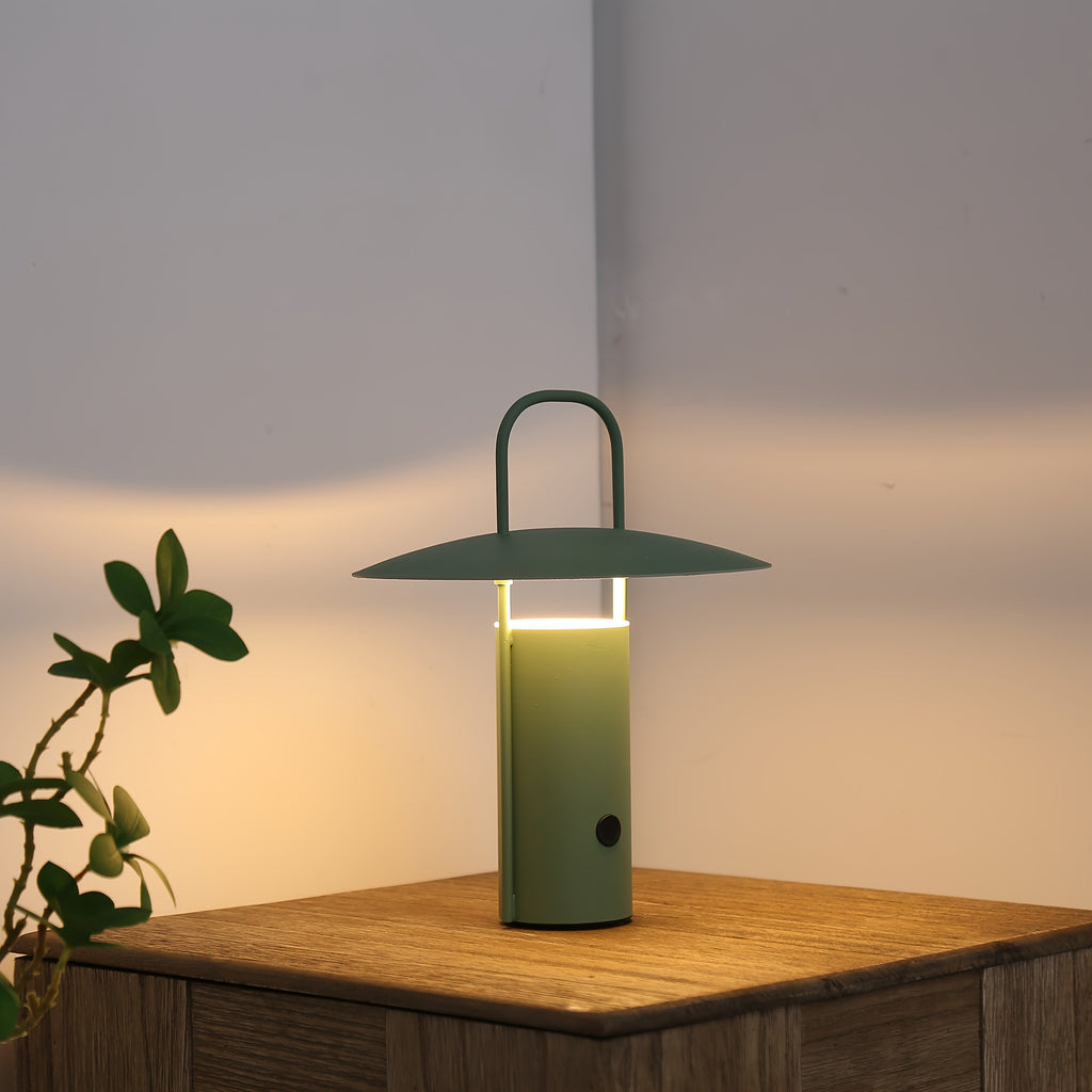Přenosná stolní lampa do vesmíru