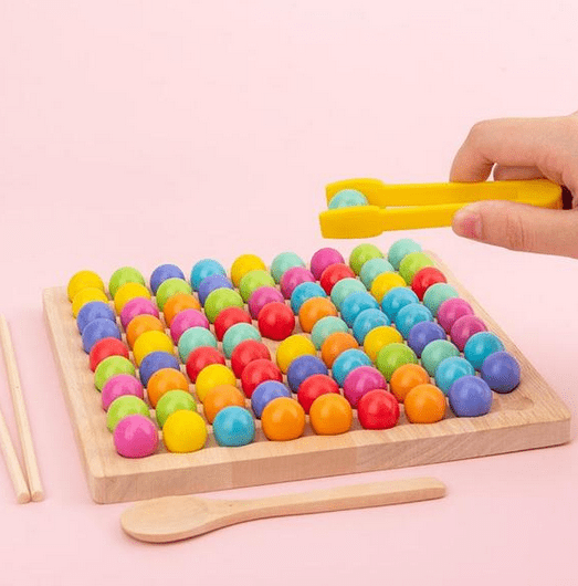 Set di Perline BeadCraft Studio Montessori per lo Sviluppo Creativo e le Abilità Motorie Fini