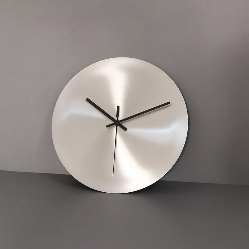 Sleek Stainless Steel Minimalist Wall Clock For Modern Homes