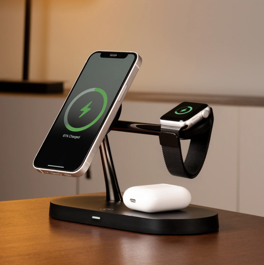 Dock di ricarica wireless tre in uno per tutti i tuoi dispositivi