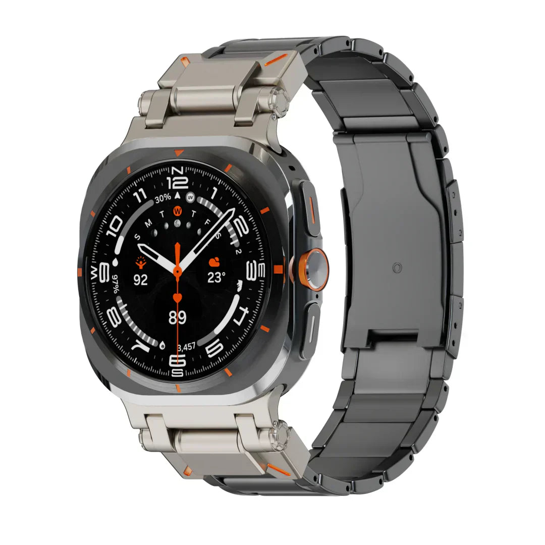 Samsung Galaxy Watch Ultra titanový řemínek z kolekce Explorer