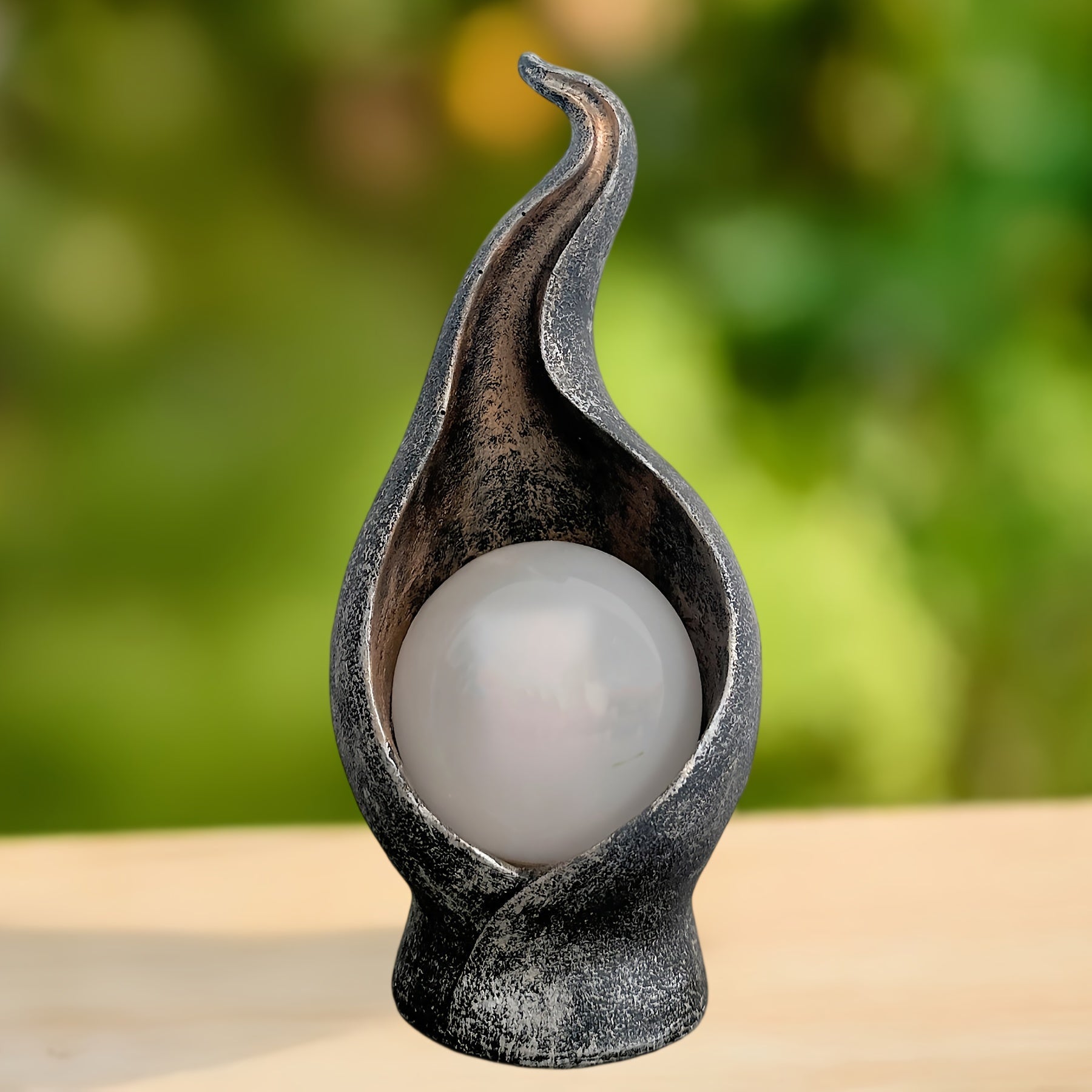 Solar Flame Garden Lamp