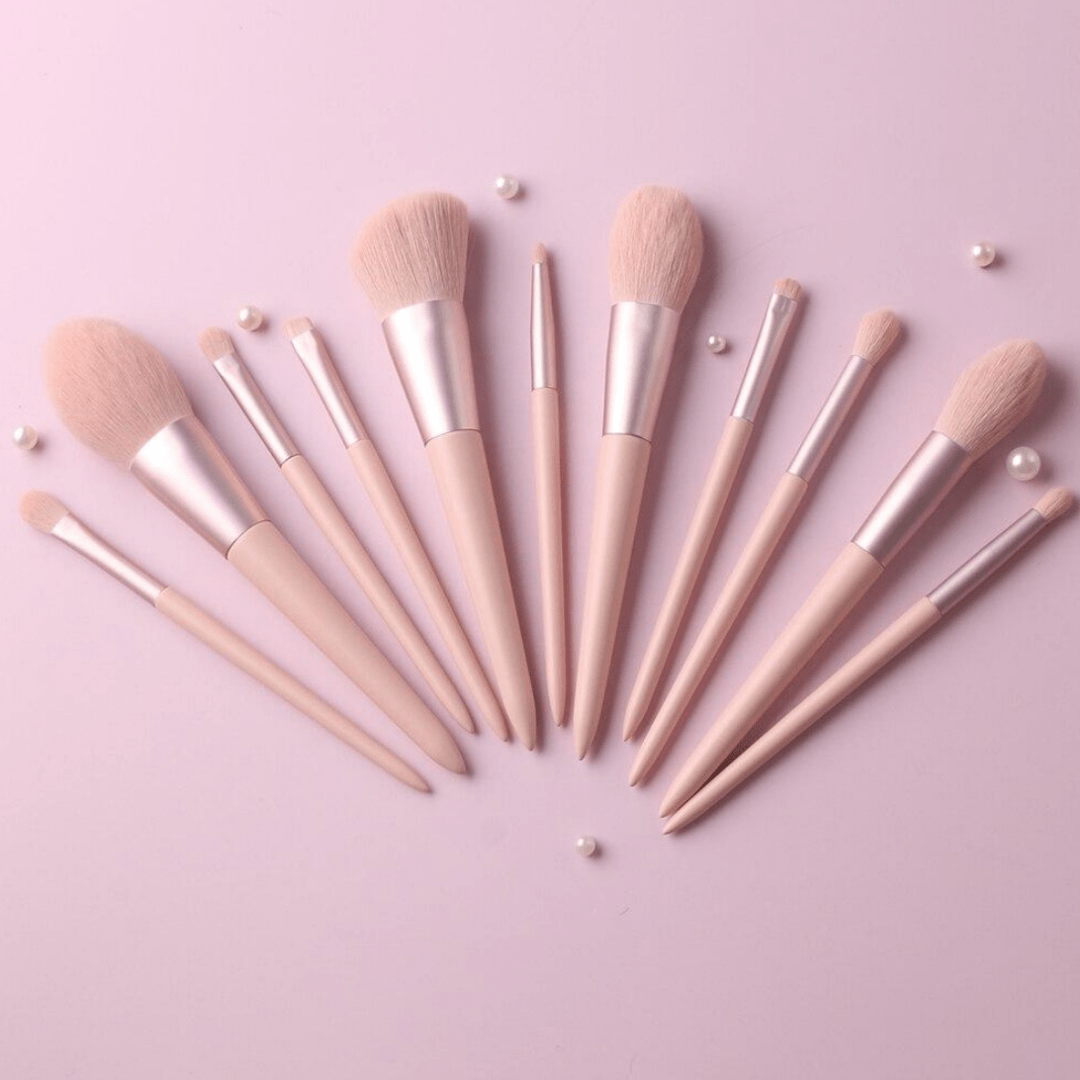 Set di 11 Pennelli per Trucco Velora per una Finitura Professionale Impeccabile