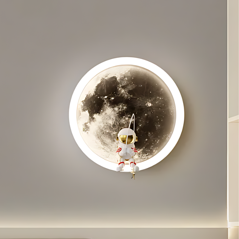 CosmoNova LED astronaut nástěnné světlo s měsíčním světelným akcentem