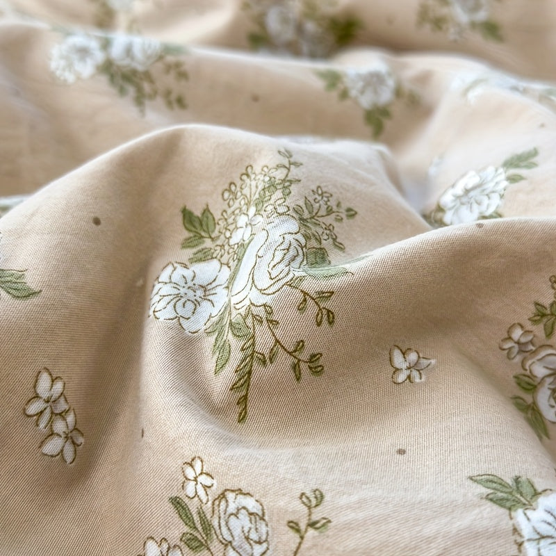 Lightweight Floral Summer Quilt for Cozy Sleep Comfort