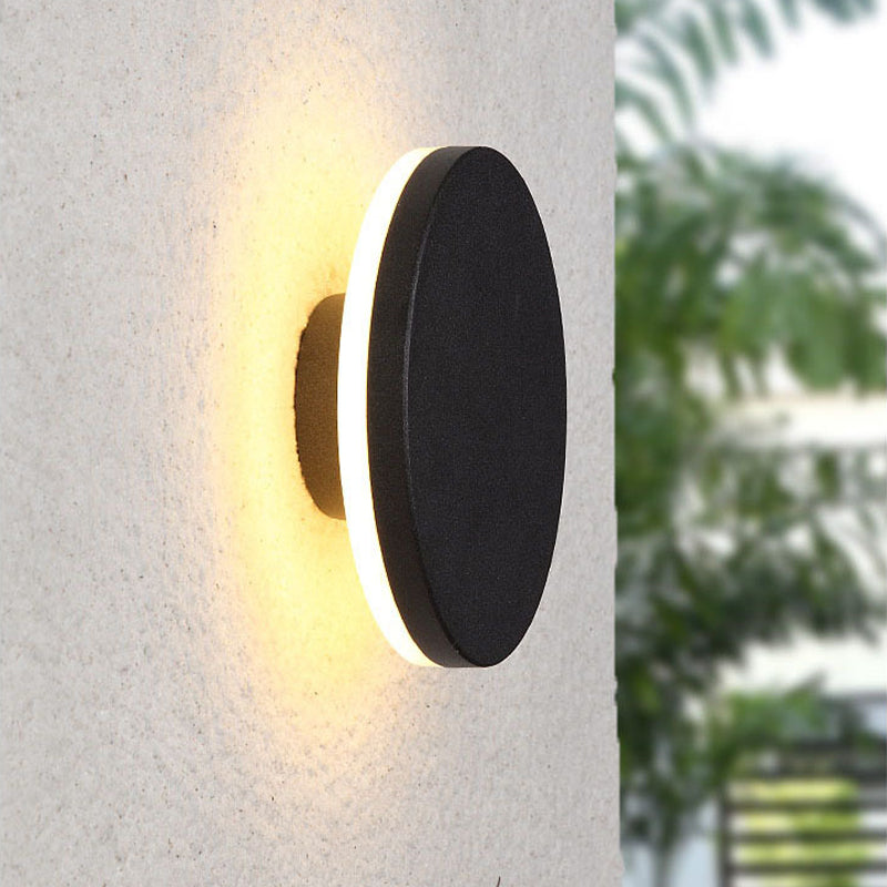 Arden Sleek Exterior LED Fixture For Outdoor Walls And Entryways