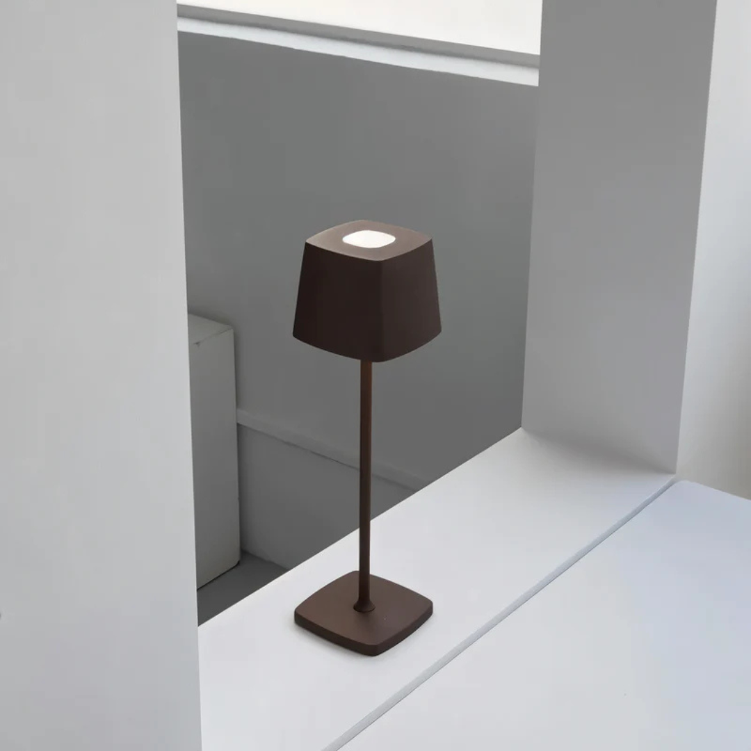LumaNexa bezdrátová dobíjecí stmívatelná LED stolní lampa s dotykovým ovládáním
