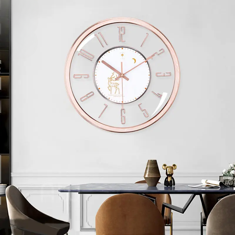ساعة حائط فاخرة PolarisClock بآلية صامتة لغرف المعيشة