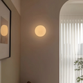 HaloGlass skleněný nástěnný svícen s teplým rozptýleným LED světlem