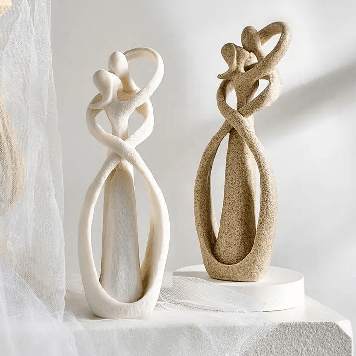 Aurelia Escultura de Amor e Conexão para Interiores Modernos