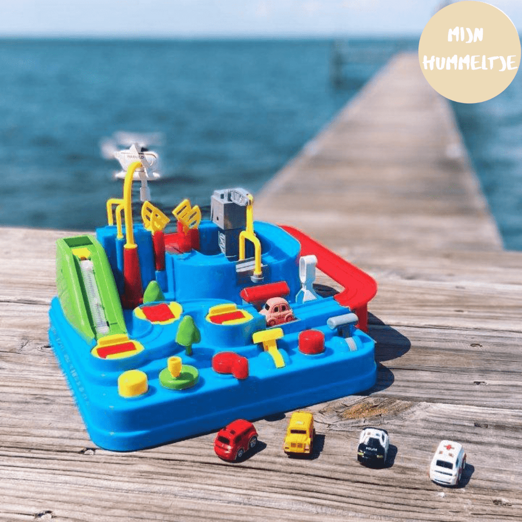 UrbanPlay City Playset With Cars And Helicopter For Ages 3 And Up