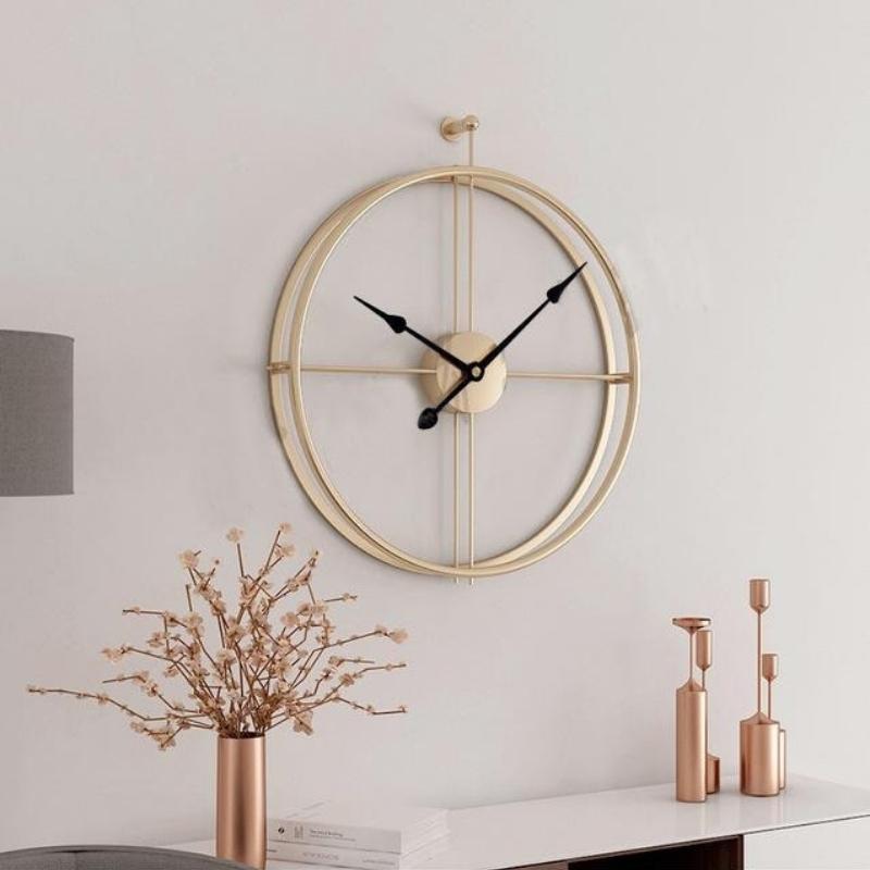 Large Gold Wall Clock With Minimalist Metal Frame For Modern Living Rooms