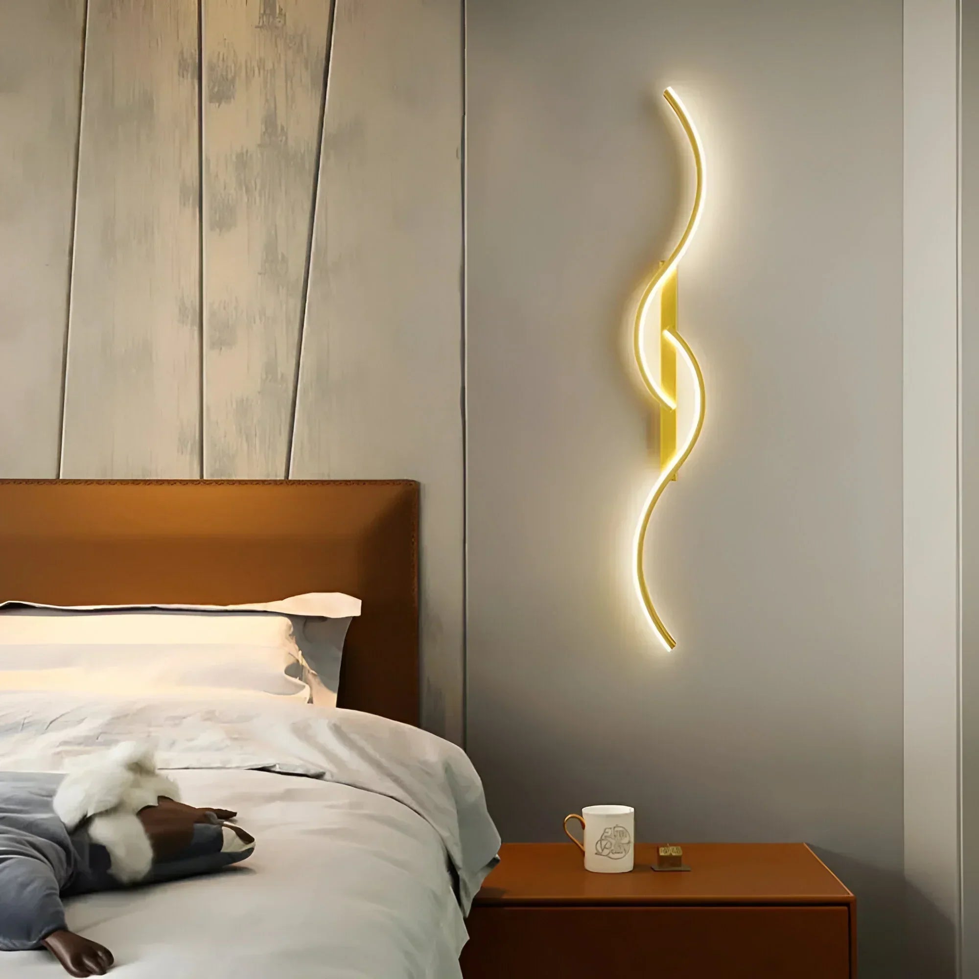 LumaArc Curved LED Wall Fixture For Modern Ambient Accent Lighting