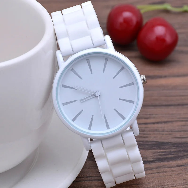 Spectrum Wristwatch With Minimalist Dial For Unisex Everyday Style