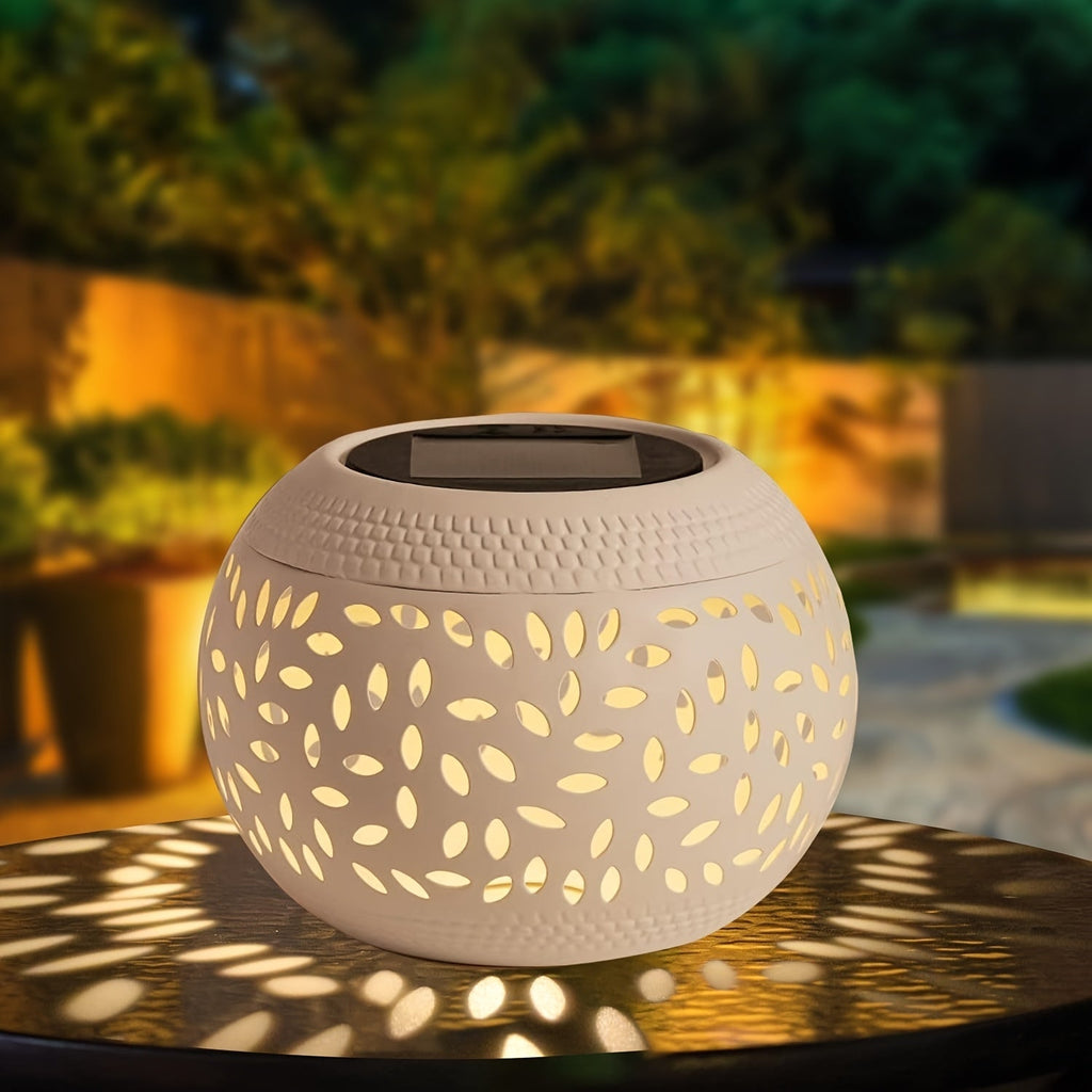 Solární stolní lampa s pohybovým senzorem