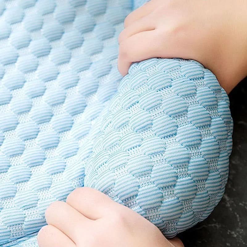 CloudEase Chladicí podložka pro domácí mazlíčky ve tvaru mráčku pro letní pohodlí