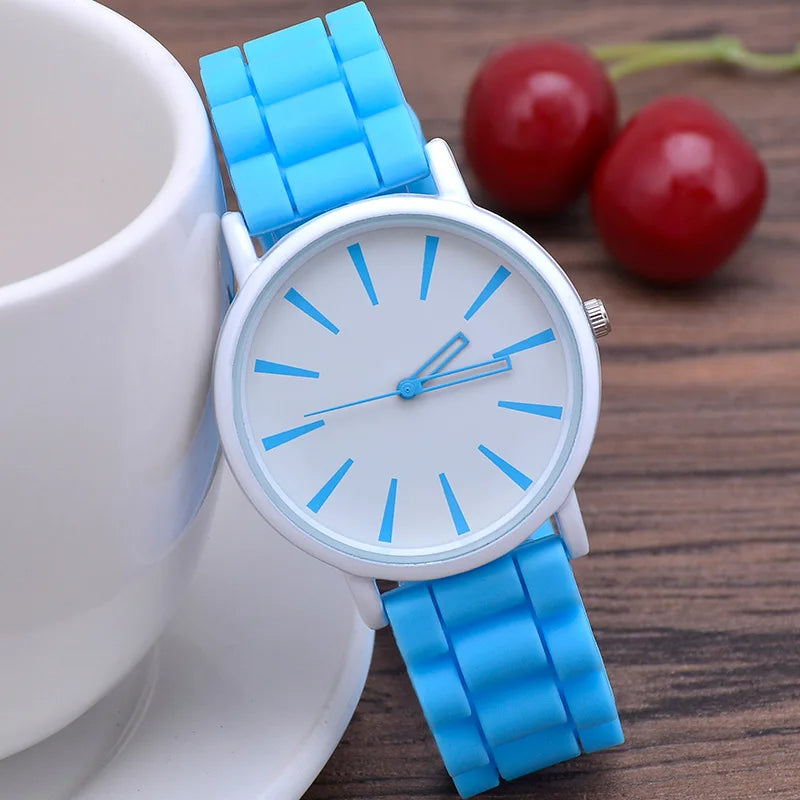 Spectrum Wristwatch With Minimalist Dial For Unisex Everyday Style