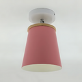 Stropní lampa AuroraGlow s teplým ambientním světlem pro moderní interiéry