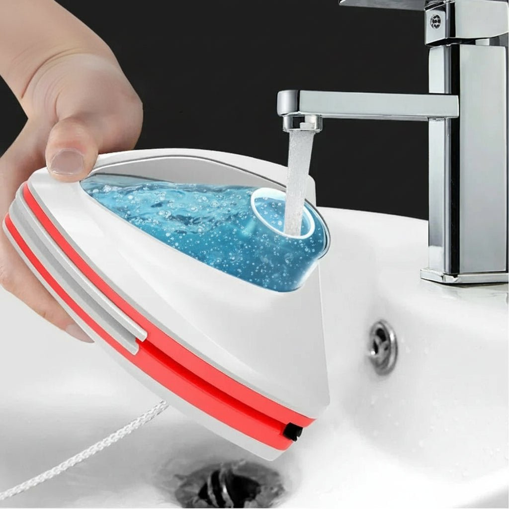 AquaGlide Magnetic Double-Sided Glass Cleaner With Water Filling Chamber