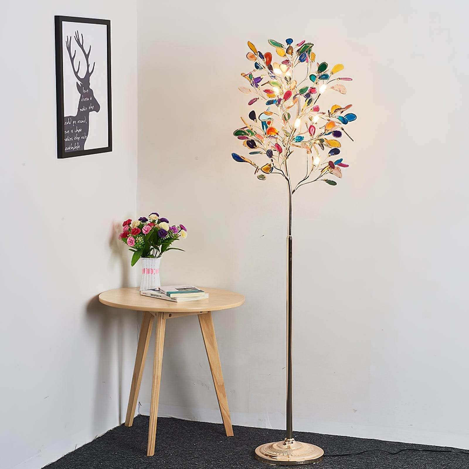 Lampadaire en agate avec sculpture en forme d'arbre à huit lampes, finition cuivre, aspect multicolore