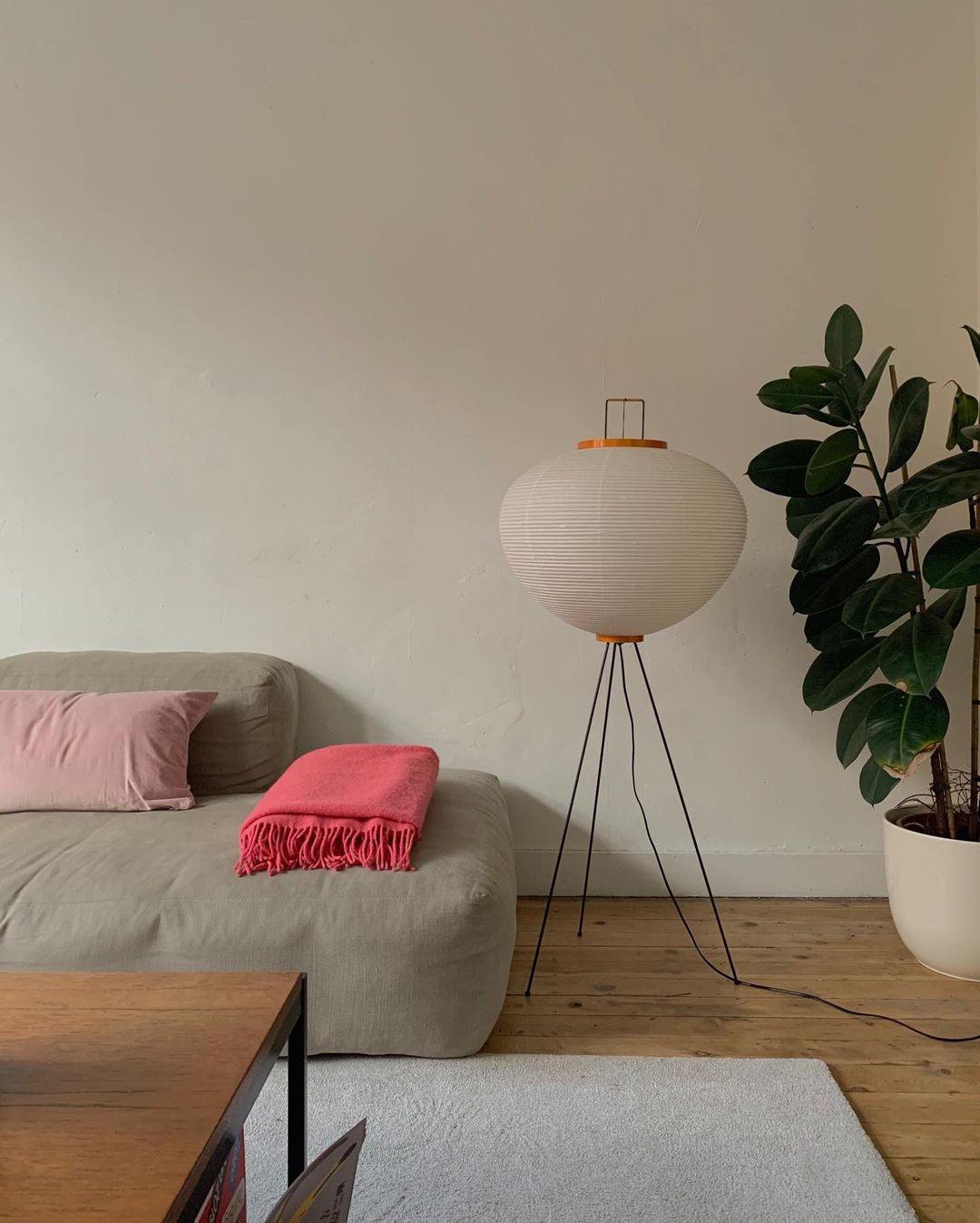 Akari Mulberry papir gulvlampe i metal, japansk stil til stuer
