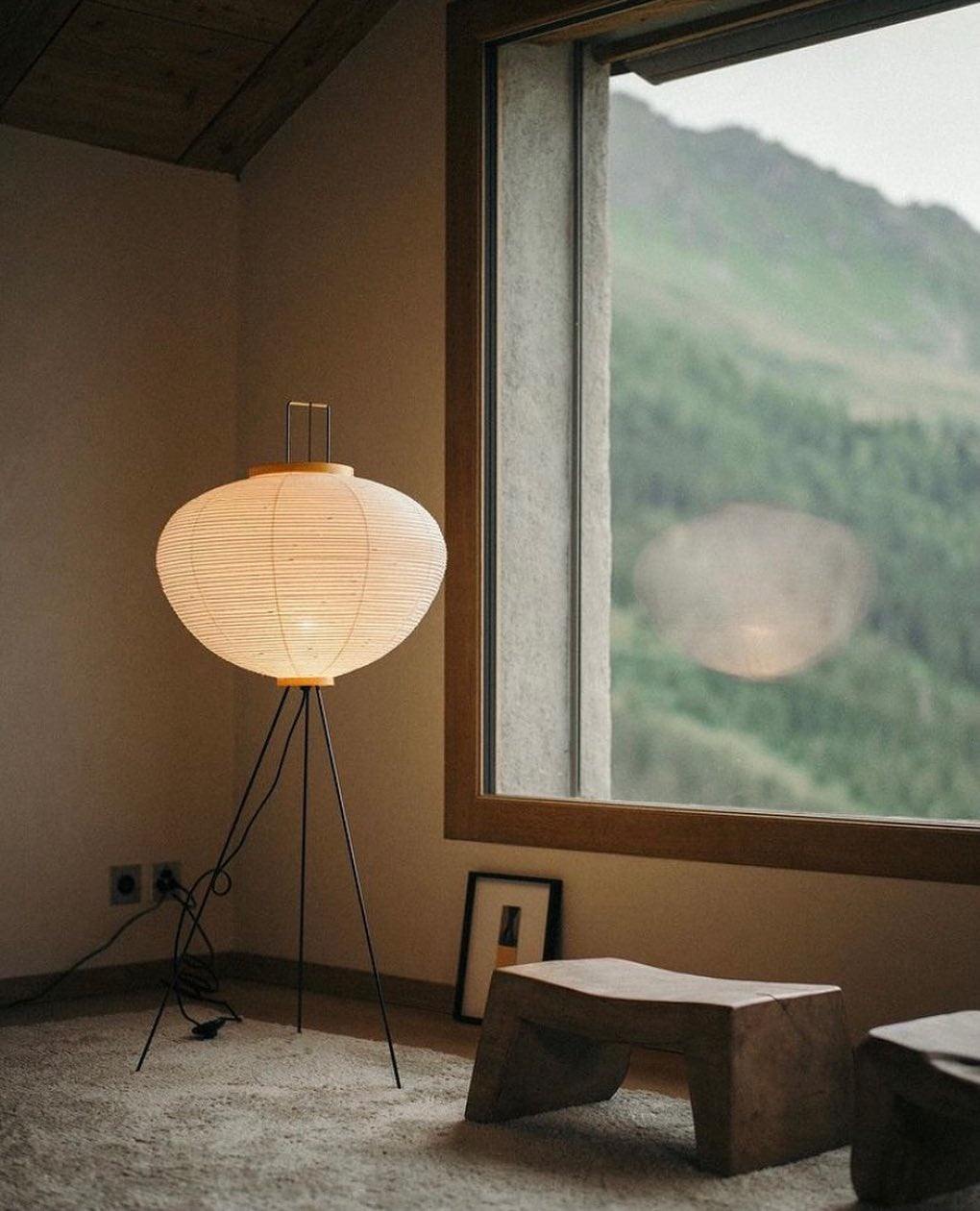 Akari Mulberry papir gulvlampe i metal, japansk stil til stuer