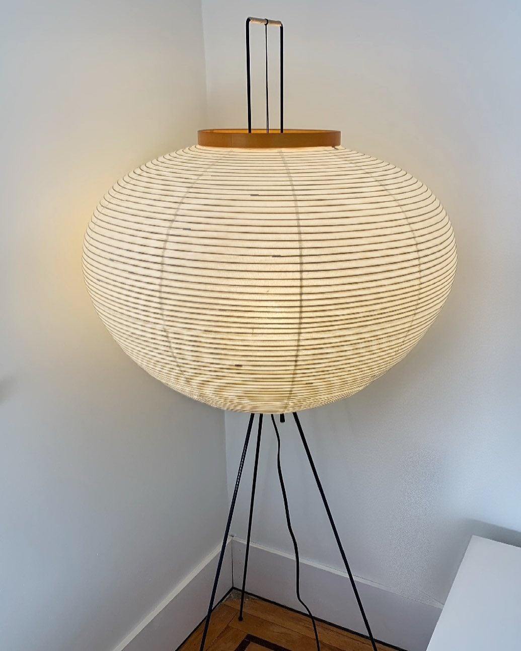 Akari Mulberry papir gulvlampe i metal, japansk stil til stuer