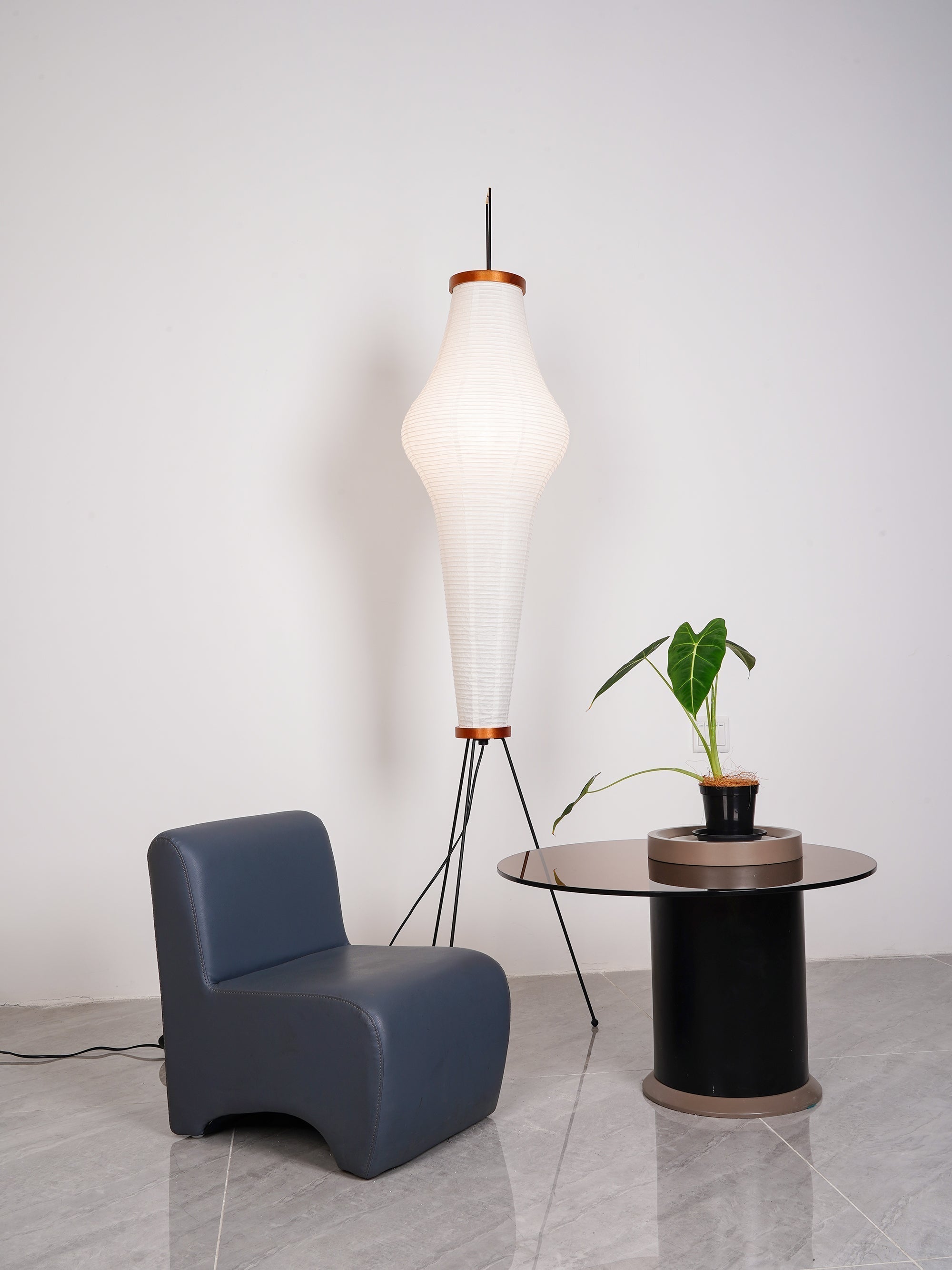 Akari Mulberry papir gulvlampe i metal, japansk stil til stuer