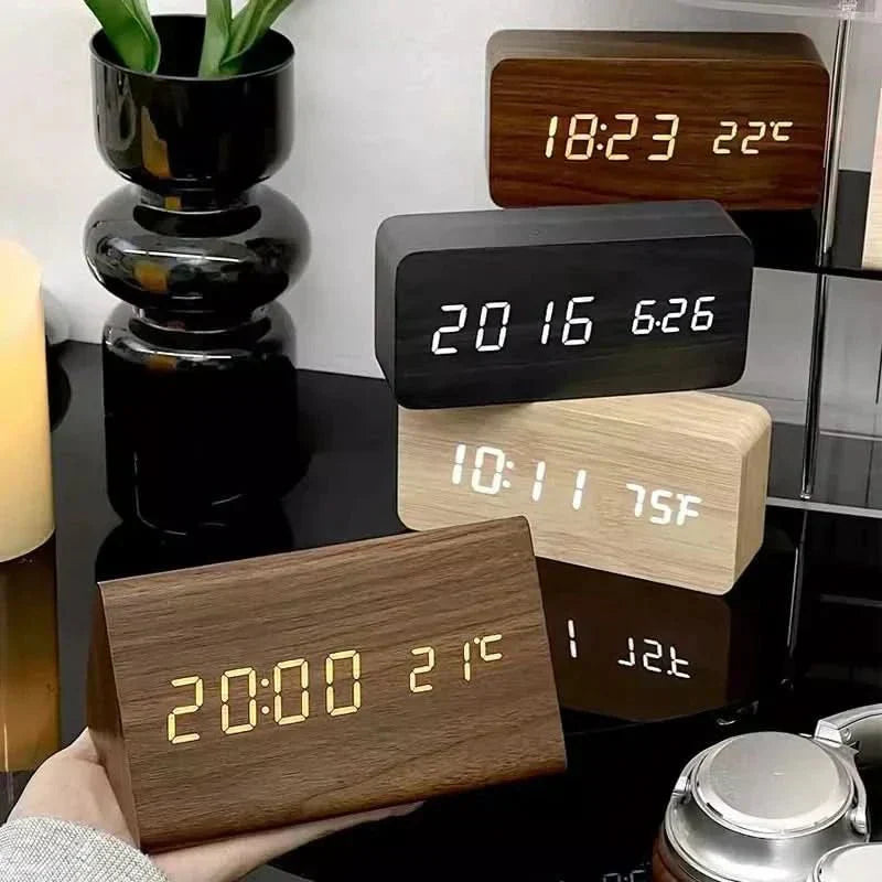 WoodLume Réveil LED Digital et Stylé au Design en Bois Naturel