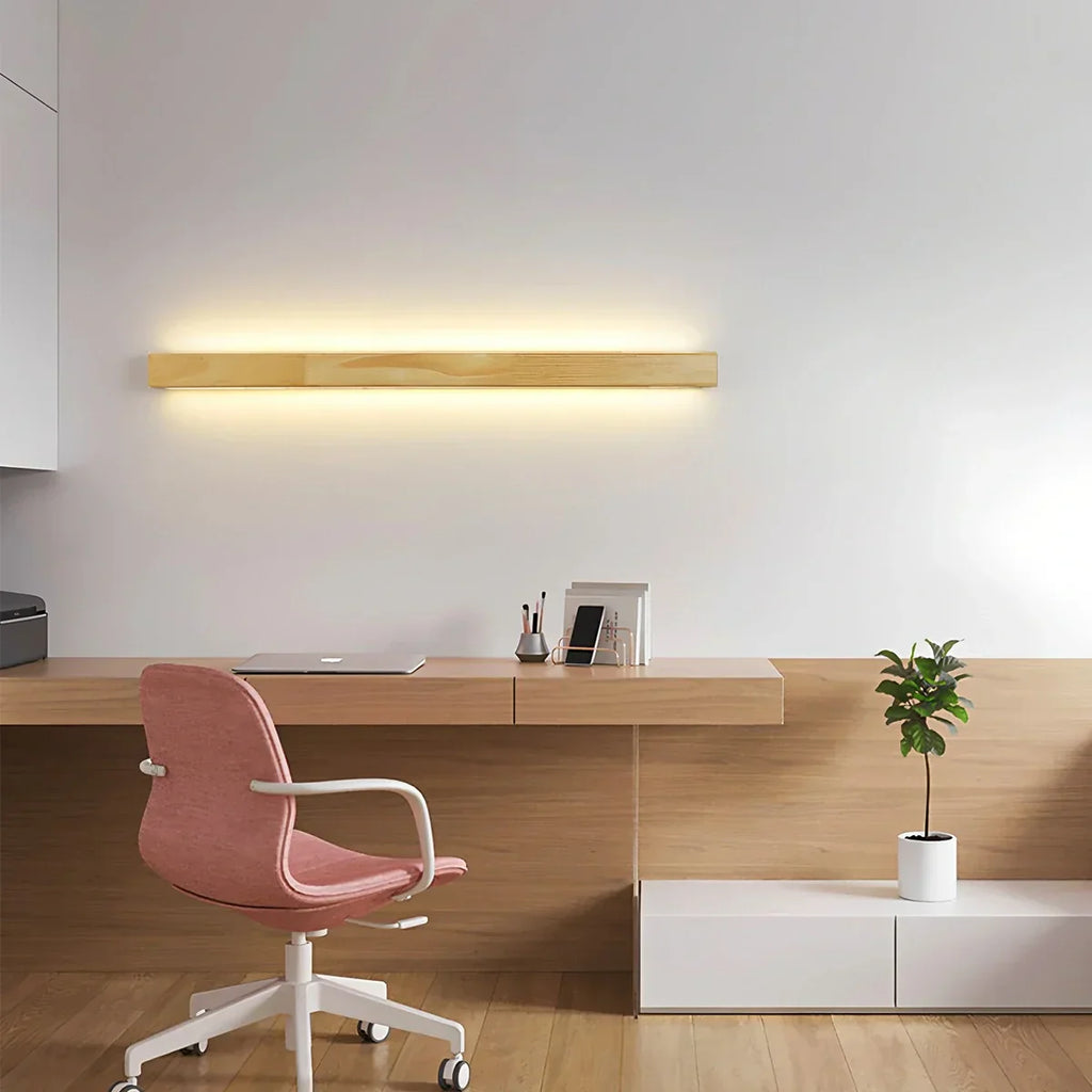 Nástěnné dřevěné světlo Arlo Linear pro chodbu | Fervei