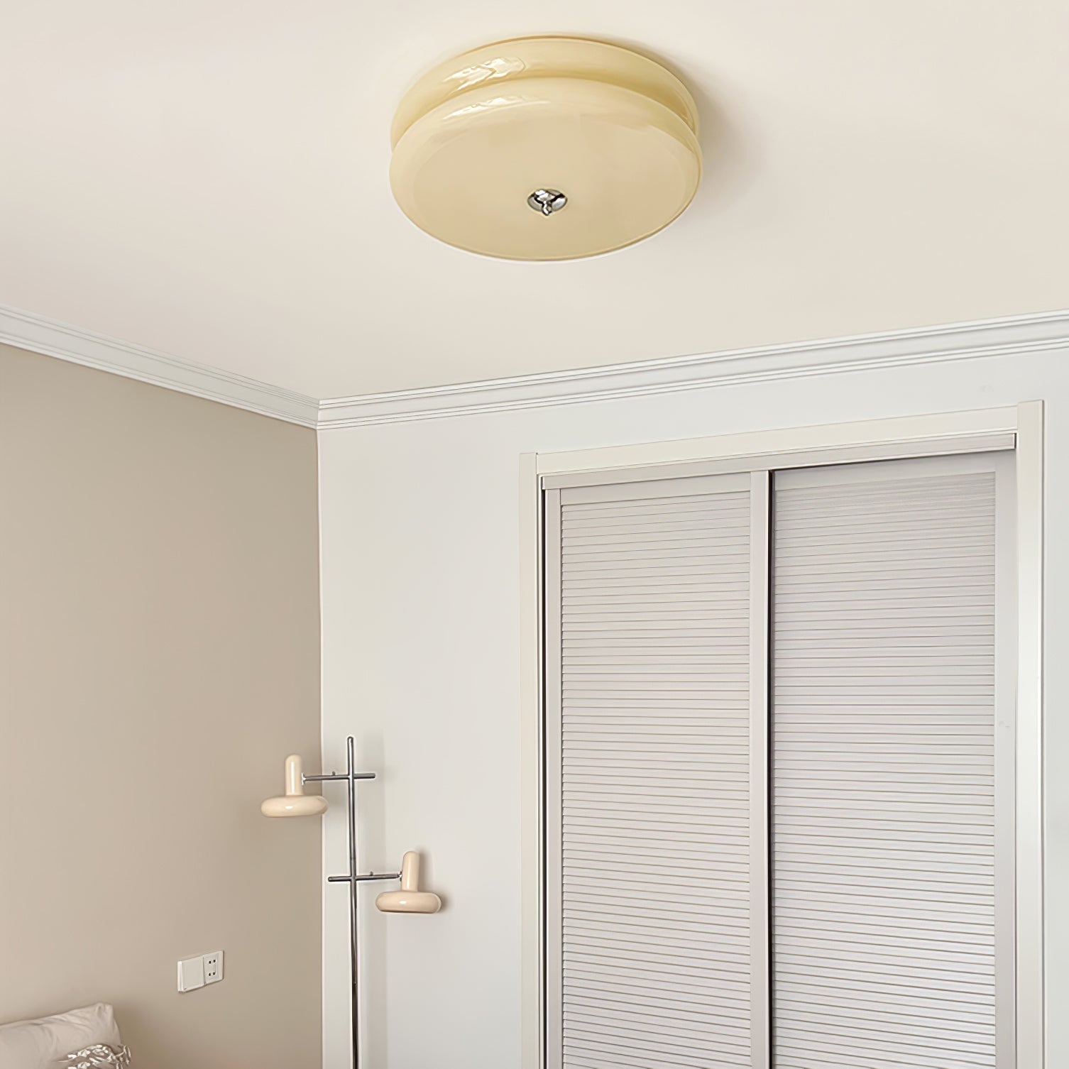 Art Deco Vintage Ceiling Light For Living Rooms And Dining Areas