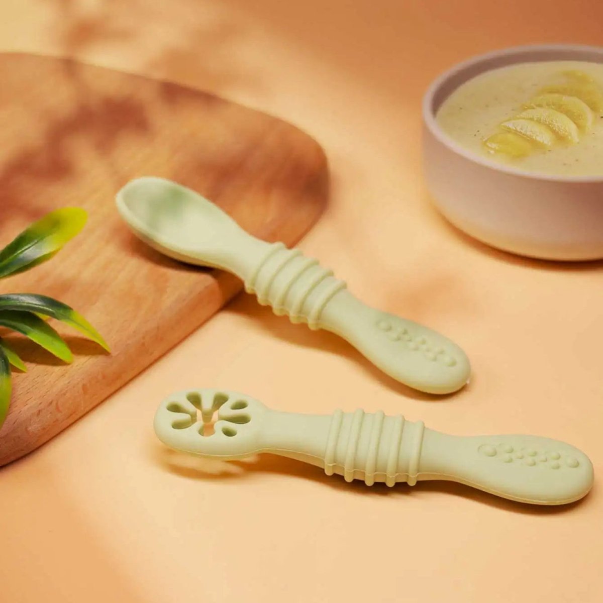 GentleBite měkká silikonová lžička pro krmení miminek pro každodenní použití