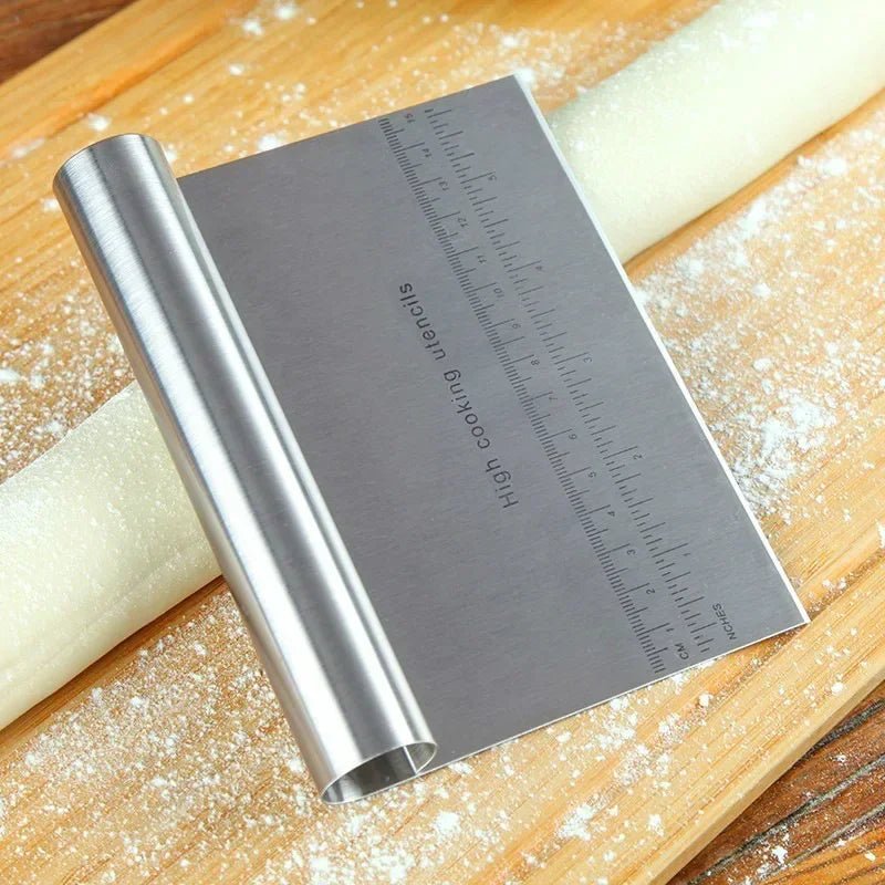 ProBake Ölçü Skalalı Paslanmaz Hamur Spatulası ve Kazıyıcı