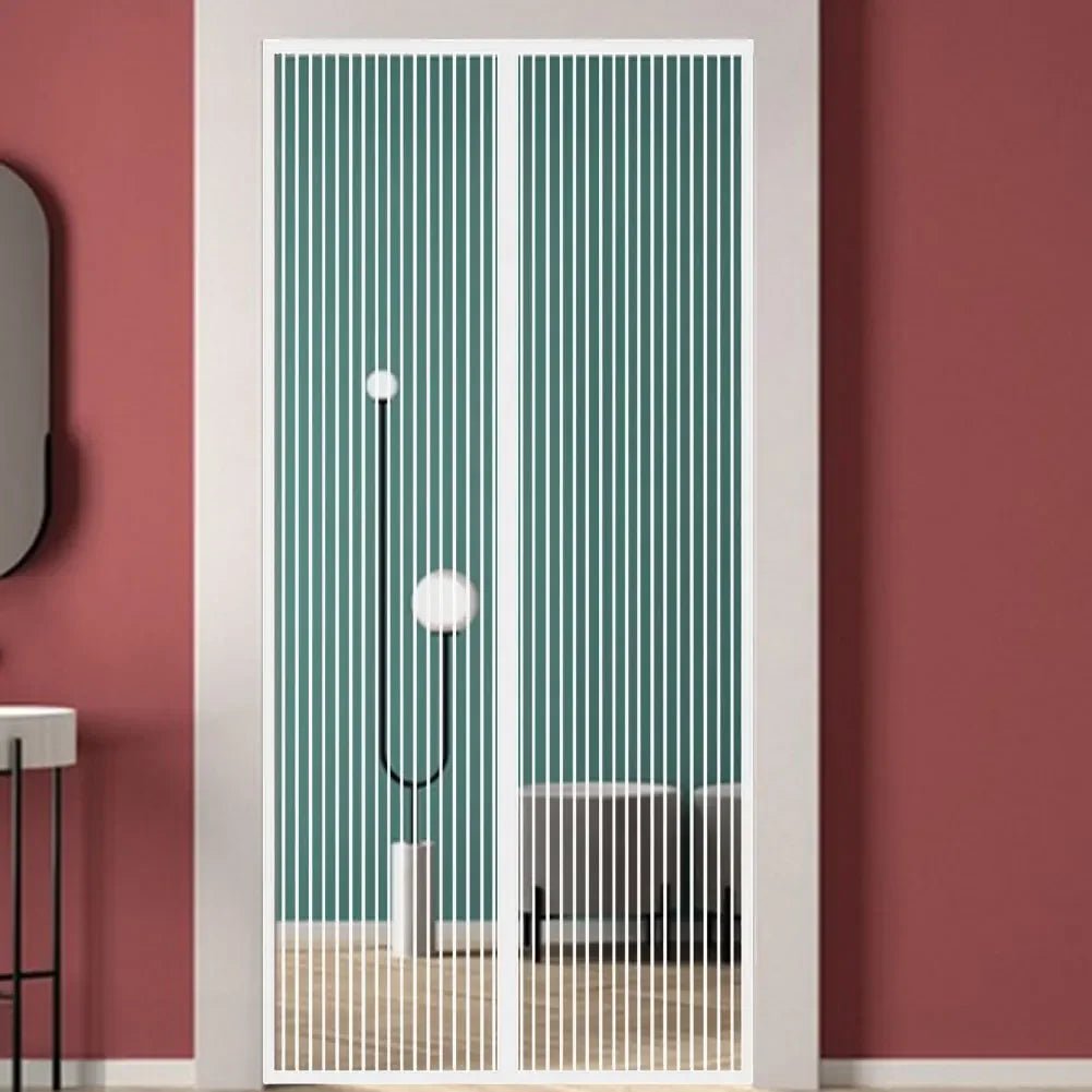 AeroMesh Magnetic Fly Screen Door With Automatic Closure