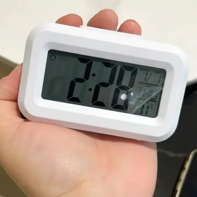 NovaTime Mini Multifunktionaler digitaler LED-Wecker mit Schlummerfunktion