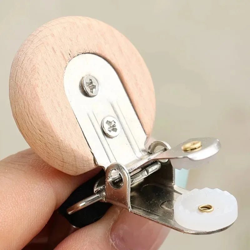 ClipNest Portable Metal Clip No Drilling for Towels and Accessories