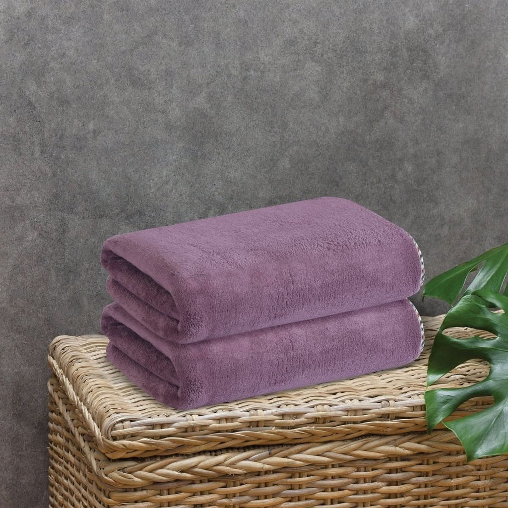 AeroFlex QuickDry Towel, Premium Microfiber, Fast Drying and Travel Ready
