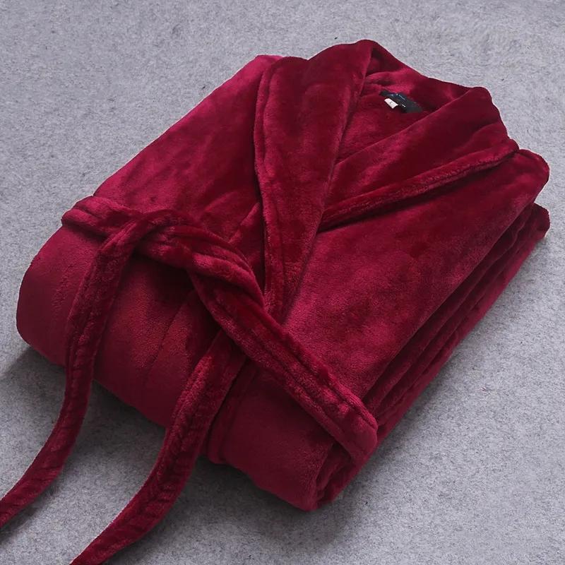 CuddleCloud lehký zimní župan z korálového fleecu s páskem a bočními kapsami