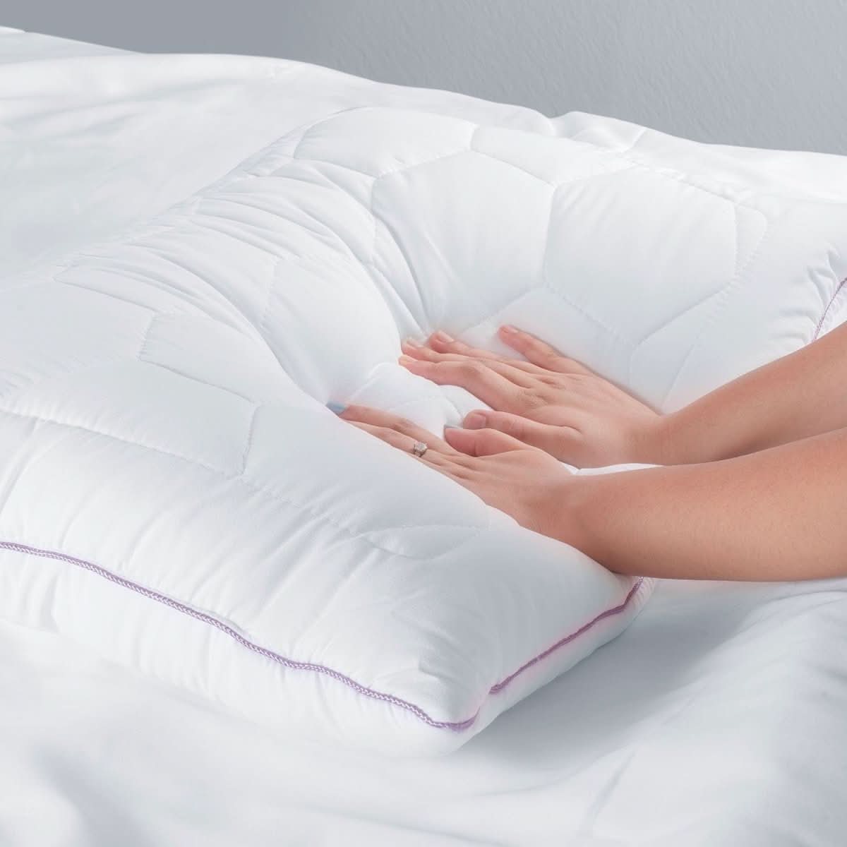 AuroraEase Serenity Pillow Hypoallergenic Antibacterial With Lavender Scent Soft