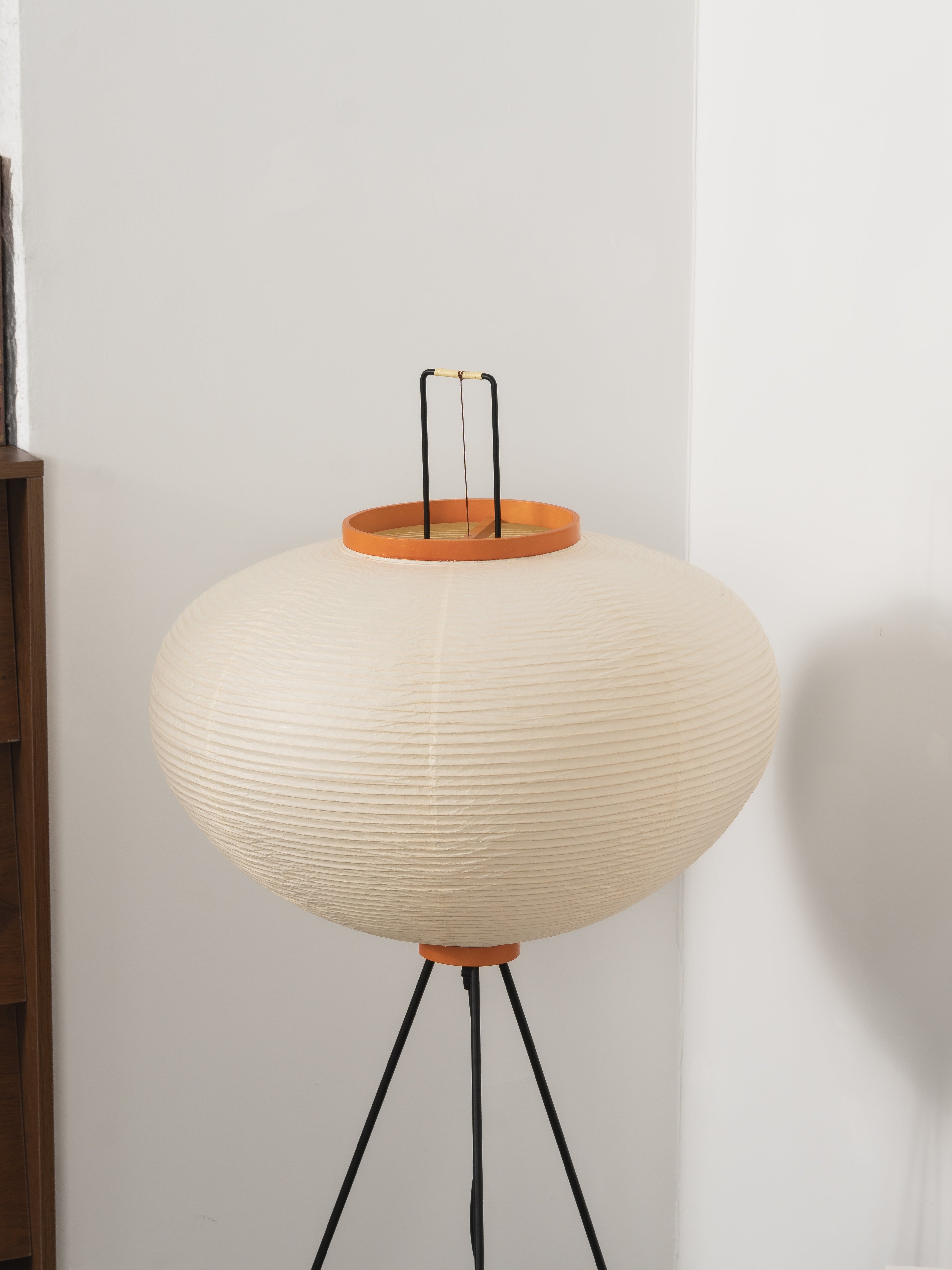 Akari Mulberry papir gulvlampe i metal, japansk stil til stuer
