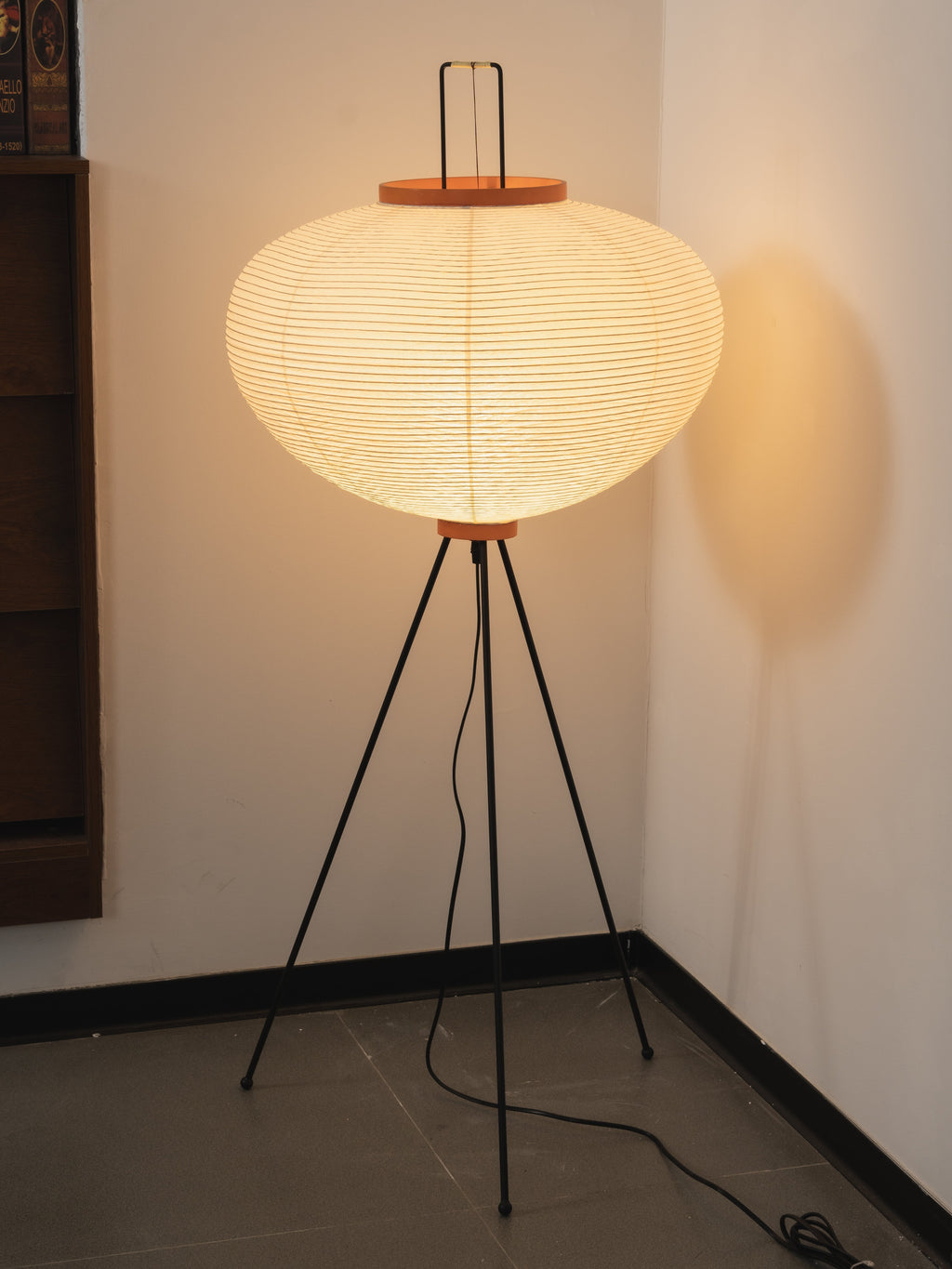 Akari Mulberry papir gulvlampe i metal, japansk stil til stuer