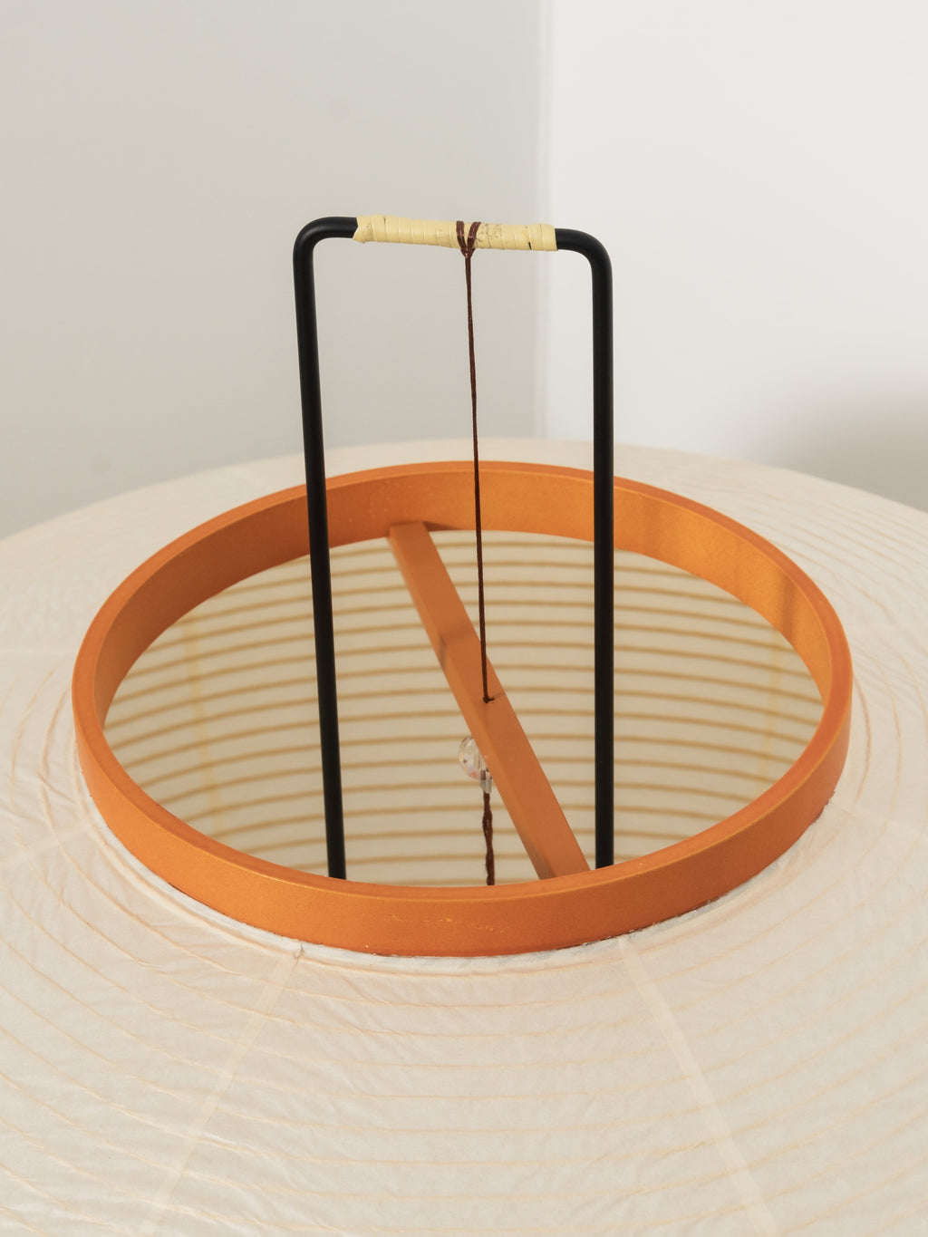 Akari Mulberry papir gulvlampe i metal, japansk stil til stuer
