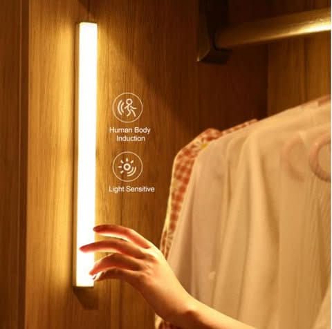 Bright Line Bar Wireless LED Light Fitting With Motion Sensor USB Or AAA Power Supply