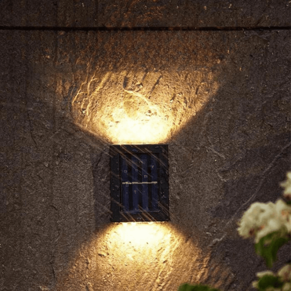 NovaLeaf Wireless LED Solar Lights With Twilight Sensor And Weatherproof Design