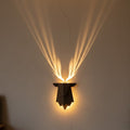 Eldara Minimalistische Hirsch-Wandlampe mit sanfter Dimmfunktion