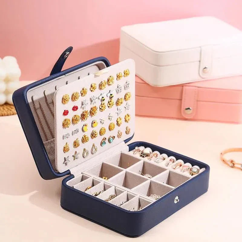 Elegant AuroraGuard Leather Jewelry Box For Rings And Earrings